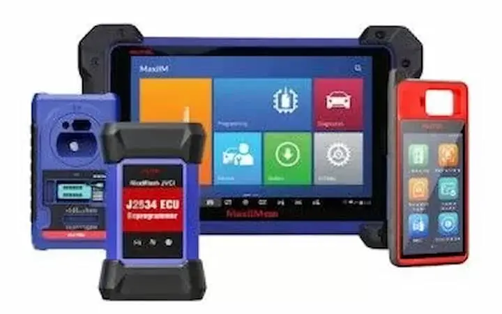foto máquina de diagnóstico automóvel